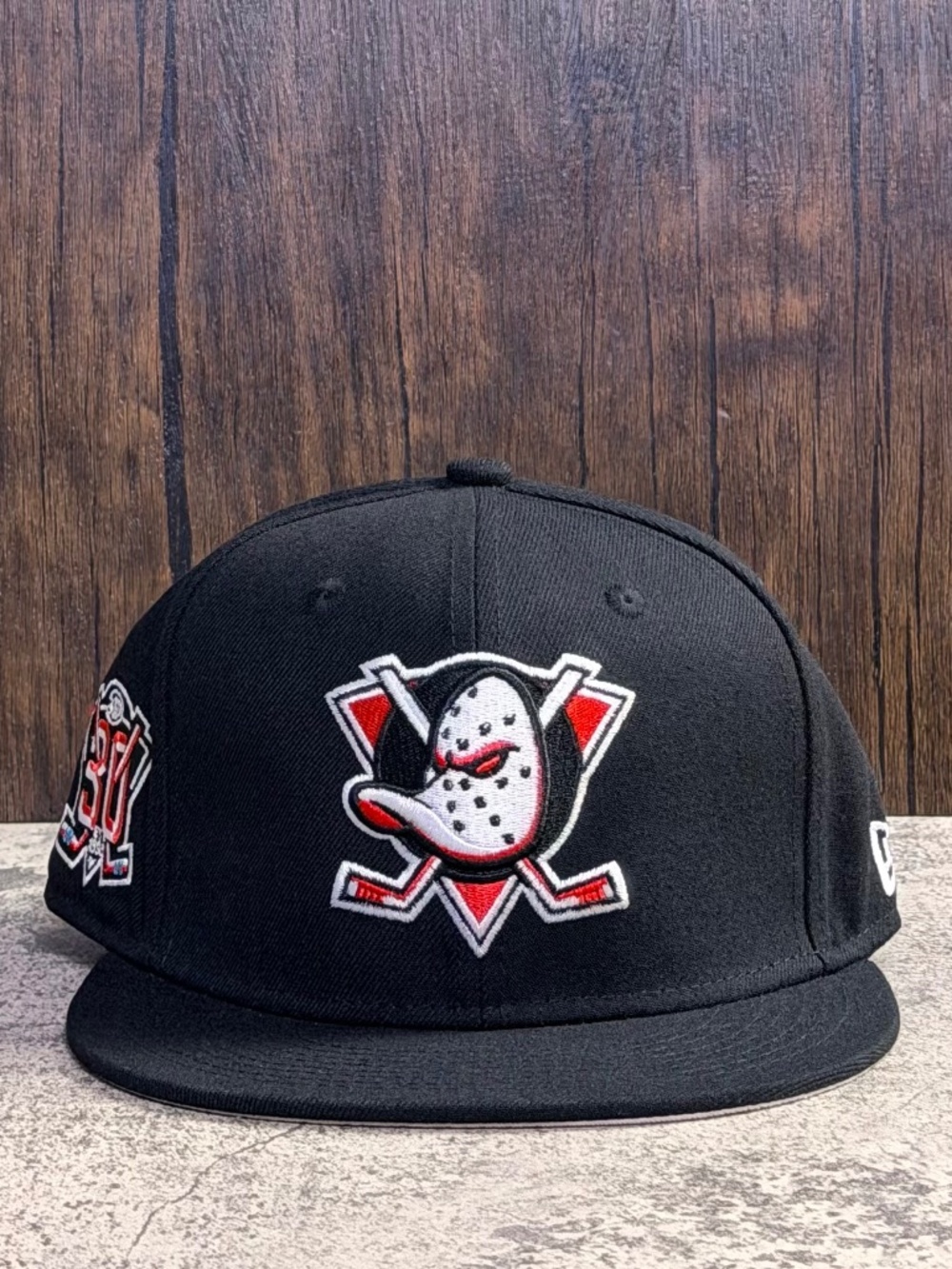 NWT New Era Anaheim Ducks 30th Anniversary Black Red 9FIFTY Snapback Hat OSFA